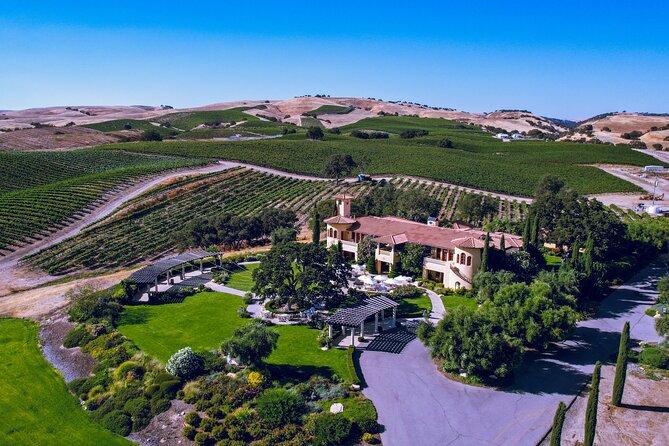 3-Winery Paso Robles Tour with Picnic Lunch & Tasting Fees - A five-hour route with room to breathe