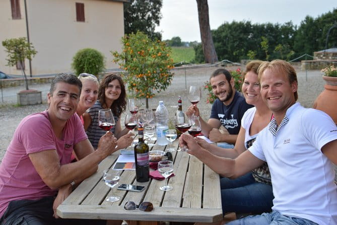 4 WINES TASTING in a Chianti Classico Farm (Visit/tour at the winery included) - How the $33.72 price holds up