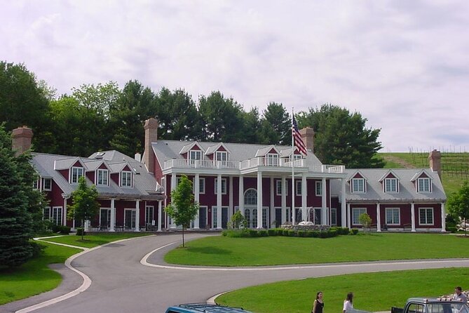 5-Hour Traverse City Wine Tour: 3 Wineries on Leelanau Peninsula - Shady Lane Cellars: a quieter connection to the vines