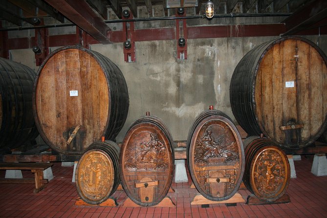 6-Hour Private Limousine Wine Country Tour of Napa or Sonoma - Who will get the most from this tour