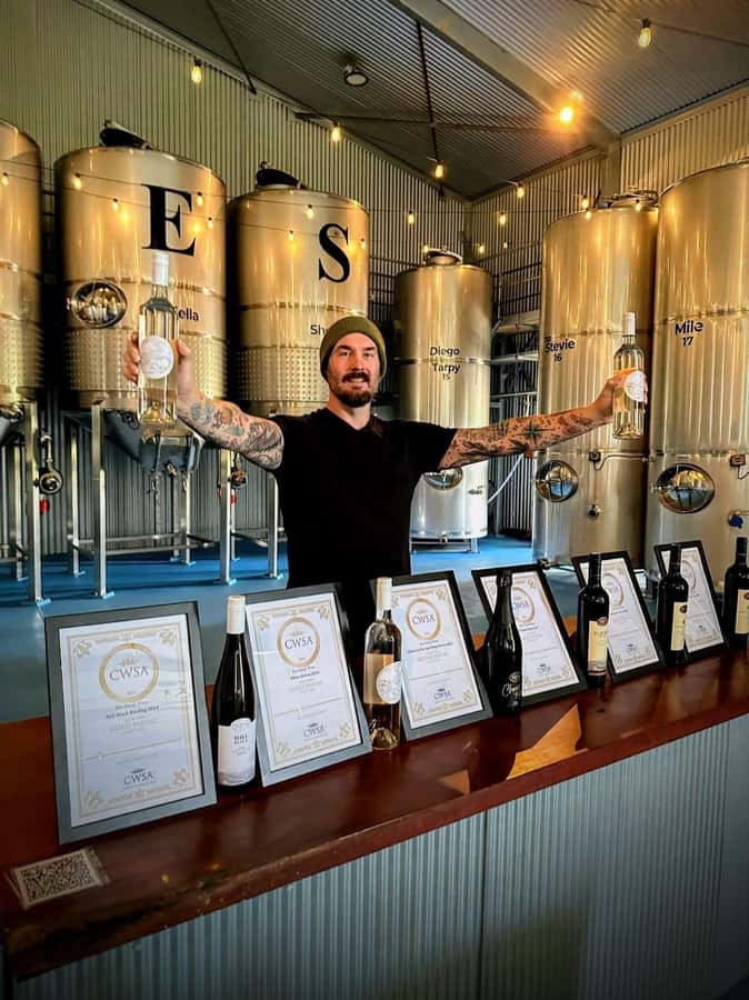 Adelaide: Barossa Premium Wine Tasting tour & Winery Lunch - Tanunda, with just enough time to wander