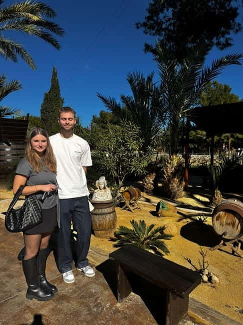 Alicante; Wine Tour, Wineries, Food and Transfer included - Sunday: a central winery and three quality wines