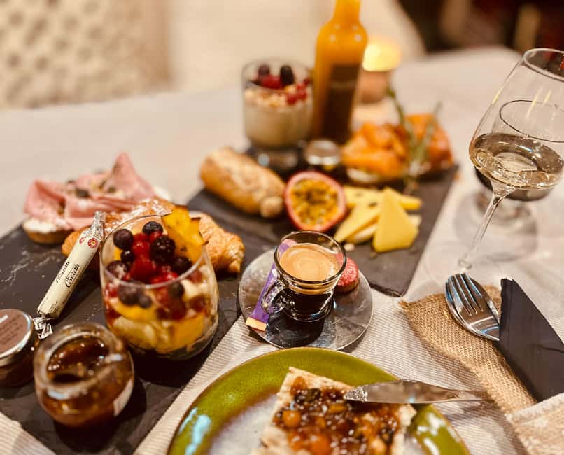 Alsatian brunch - wine tasting & Immersive wine cellar tour - A Wine Tour That Uses the Cellar as Its Screen