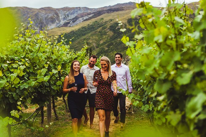 Award Winning Premium Wine Tour Queenstown Tasting at 4 Wineries - Third stop: boutique Mt Rosa beneath Nevis Bluff