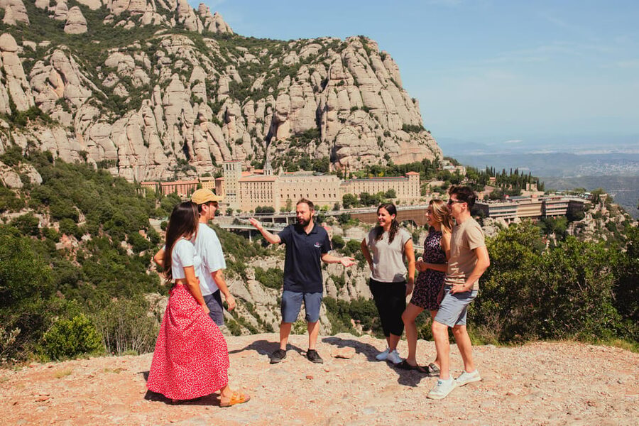 Barcelona: Montserrat with Winery, Lunch, and Train Options - Three ways to shape your day