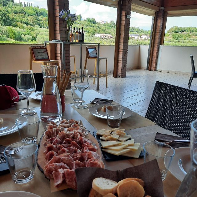 Bardolino: Vineyard Tour with Wine, Olive Oil & Food Tasting - Why this Bardolino tasting feels more personal
