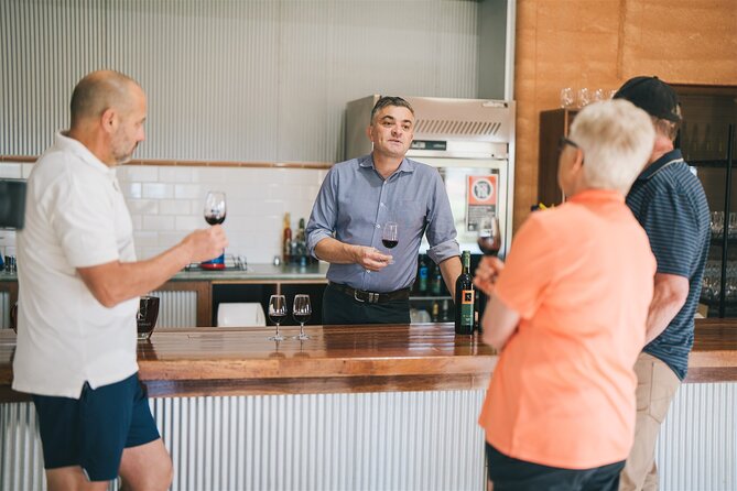 Bike to Winery Tour - A gentle ride beside the Murray River