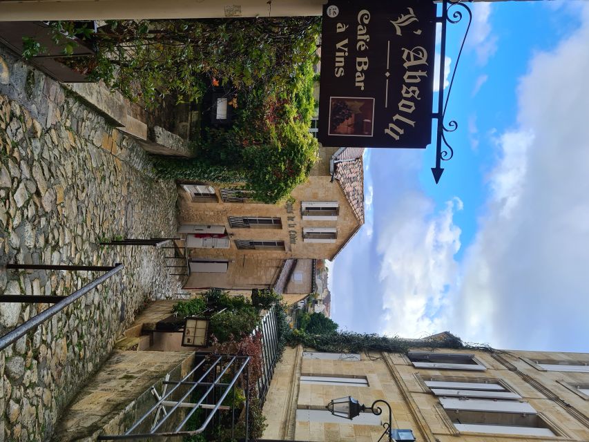 Bordeaux Full Day Wine Tour - 3 Wineries & Picnic Lunch - First stop: Graves or Pessac-Léognan wine