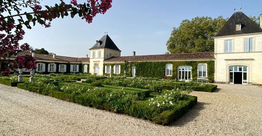 Bordeaux: Saint Emilion Village with Chateaus & Wine Tasting - The six-hour route from Bordeaux to Saint Emilion