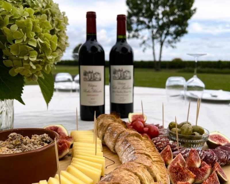 Bordeaux: St-Emilion Vineyards e-Bike Tour with Wine & Lunch - St-Emilion village at the end of the day