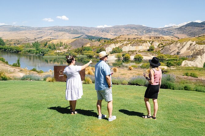 Boutique Wine Tour - visit Central Otago, 4 Wineries & Lunch - Why this Central Otago wine day works