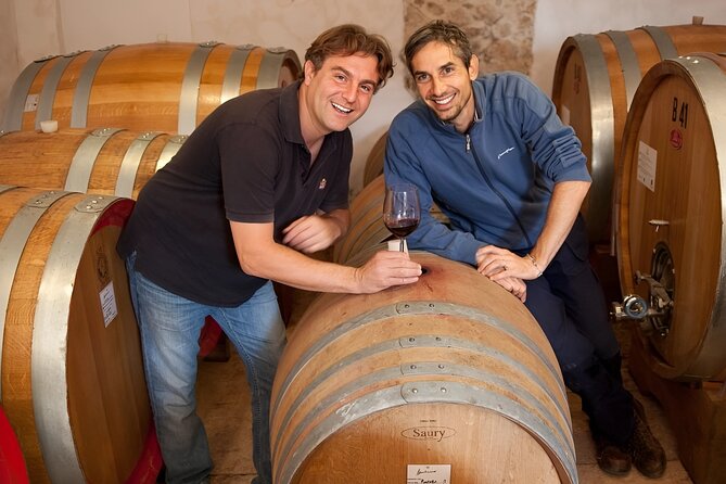 Boutique Winery Tour & Tasting in Valpolicella - Walking through the Valpolicella vines