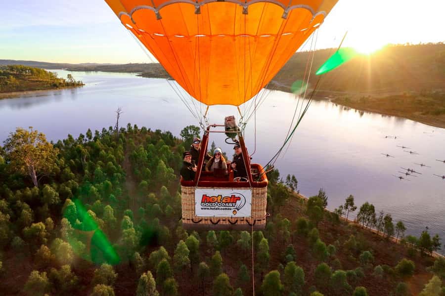 Brisbane: Hot Air Balloon Flight with Vineyard Breakfast - FAQ