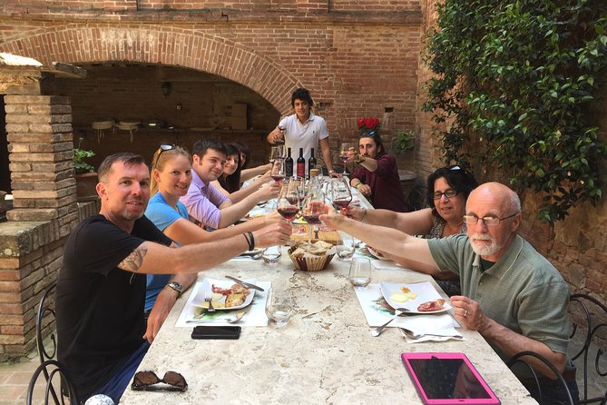 Brunello di Montalcino, small biodynamic wineries - Lunch with pecorino, finocchiona, and seasonal dishes