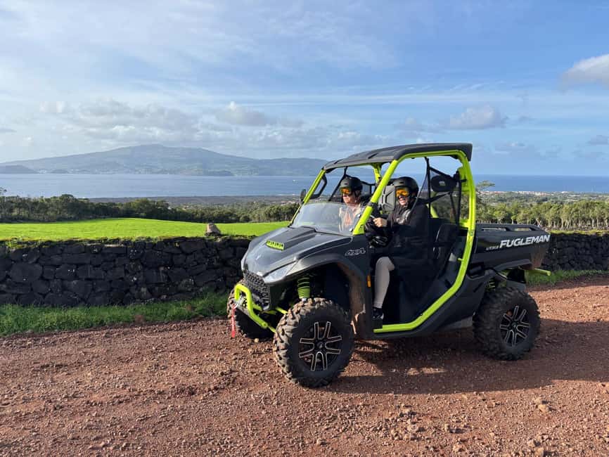 Buggy ride through the vineyards of Pico Island - What the guides add to the day