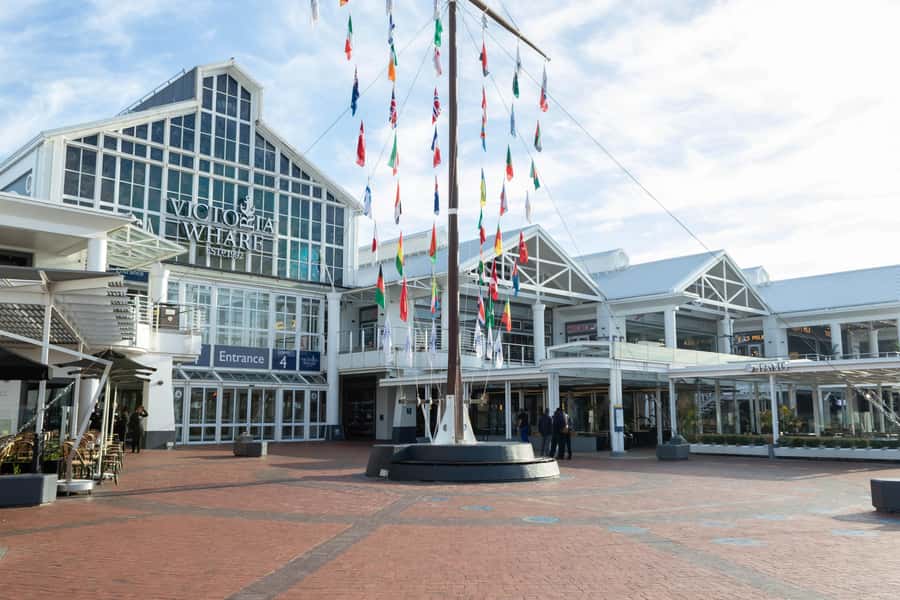 Cape Town: Private Full Day City & Winelands Tour - Seeing Cape Town through its central landmarks