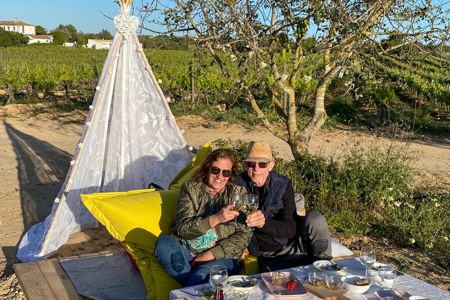 Carvoeiro, Portimão, Lagos: Algarve Romantic Vineyard Picnic - Choosing the right season and time