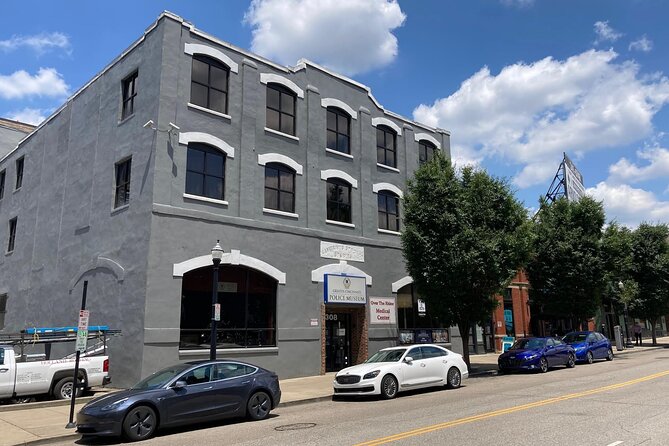 Cellars and Saloons Sunday Brunch Tour in Cincinnati - What makes the guide important