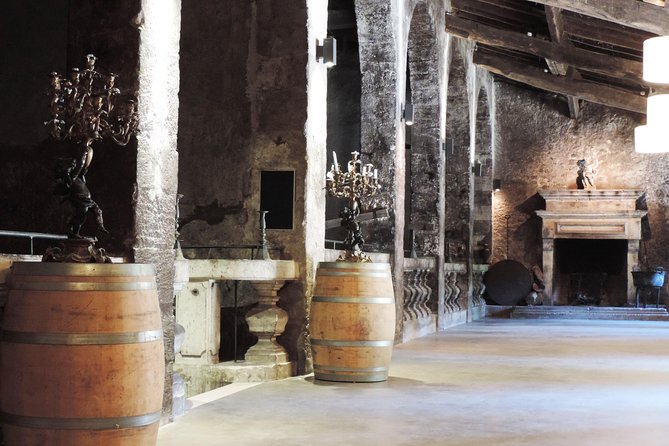 Chateau du Taillan and Park including Wine Tasting Tour - Arriving at the 11am meeting point