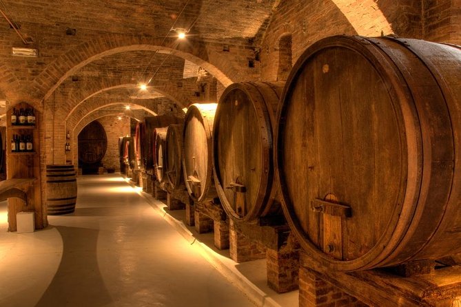 Chianti Lovers Two Wineries Tour With Lunch from Florence - The value of a private minivan day