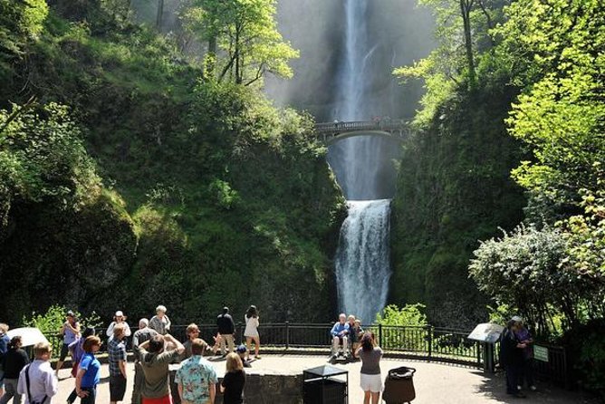 Columbia Gorge Waterfalls & Wineries from Portland: All-Inclusive Afternoon Tour - The Historic Columbia River Highway and the first waterfalls