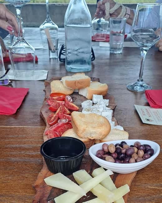 Crete: 2 Wineries Private Tour with Wine Tasting & Lunch - Key points at a glance