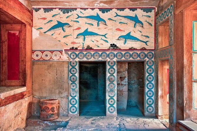 Crete in a Day: Knossos, Soap Workshops, Olive Oil & Wine Tasting - Why this day trip works for curious eaters