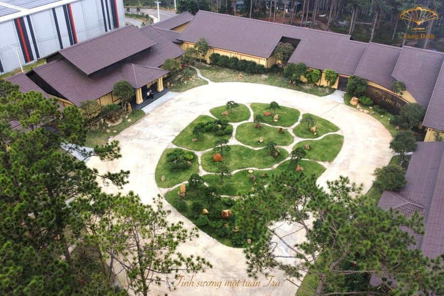 Dalat Winery and Tea tour - The old train tunnel option