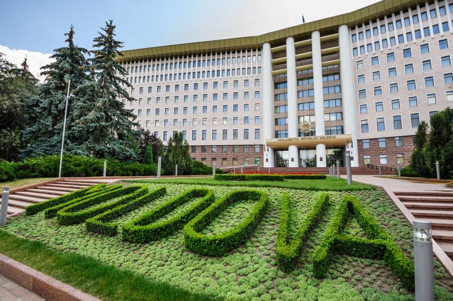 Day trip to Moldova - visit Chisinau and Cricova Winery - Should you book it?