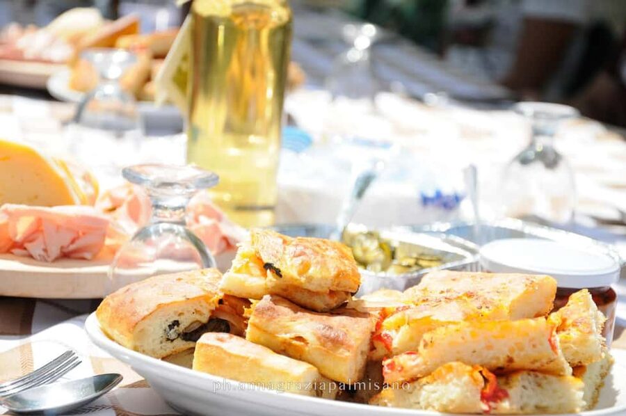 Dinner in the vineyard and wine tasting under the stars - Dinner among the vines, not just a quick wine tasting