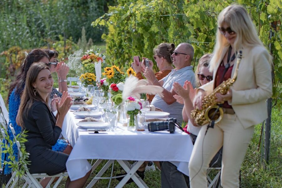 Dinner in the vineyard French Riviera - Booking, cancellation, and basic planning