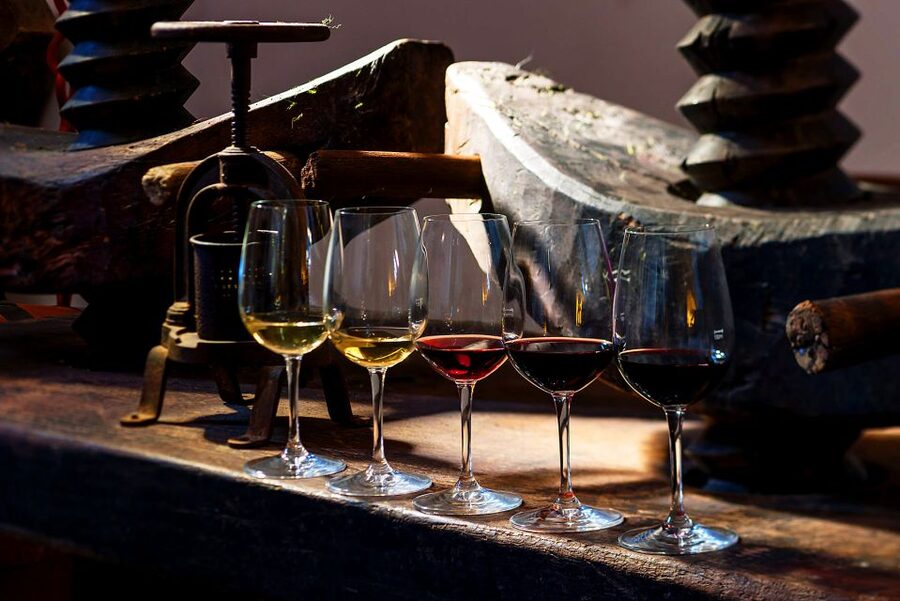 Discover Santorini: Prehistoric Akrotiri & Winery Tour - From ancient Santorini to later island life