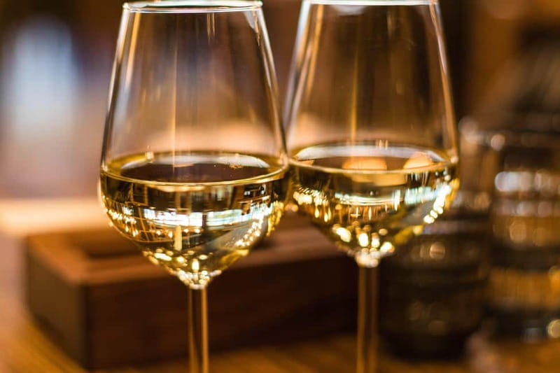 Discover Taste of Crete: Guided Winery Tour and Tastings - Pickup from Heraklion and the northern coast
