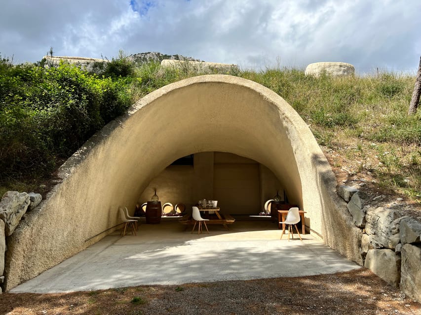 Discover the treasures of the Mallorca wine on a top winery - Who will enjoy this most?