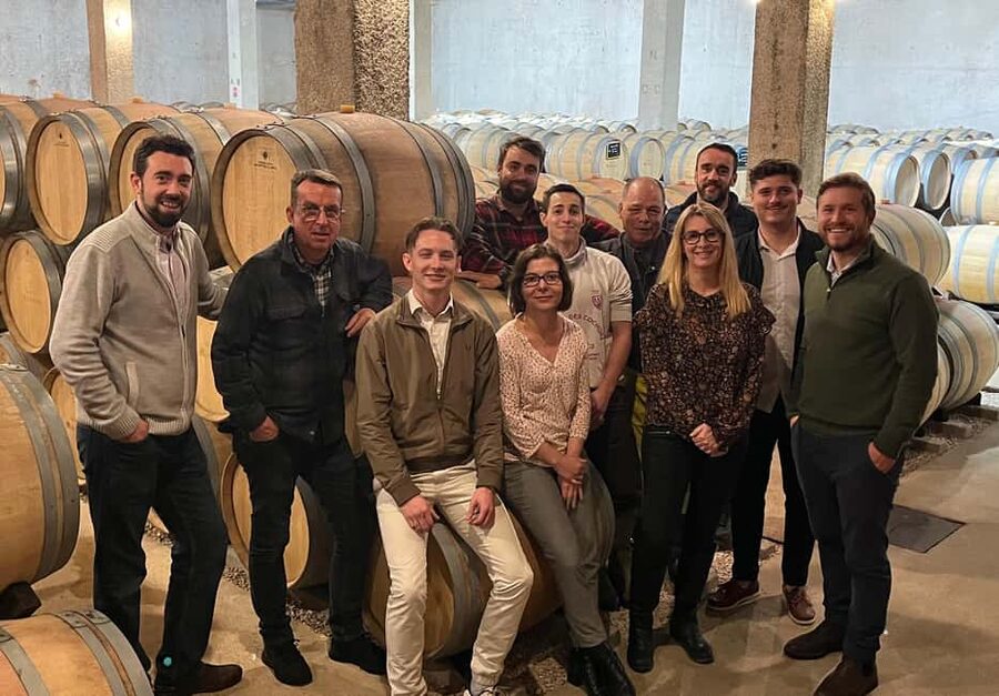 DOMAINE DE MONTMAIN : Visit - Tasting - Sales - Tasting about five white and red wines