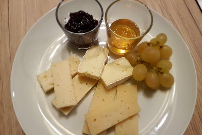 Domaso: Wine Tasting at the Winery on Como Lake - Key points to know before booking