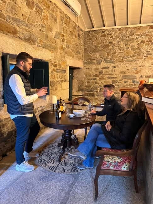 Douro offroad experience: visit to a winery and a picnic - What $152 buys you