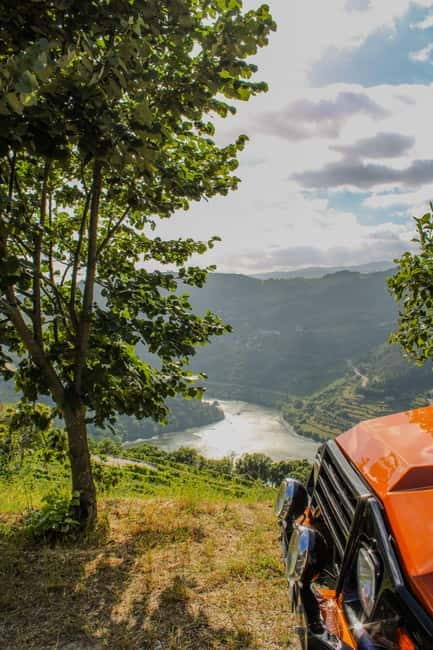 Douro Valley: 4x4 Safari and Vineyard Visit - Quinta de Lamelas and the family story
