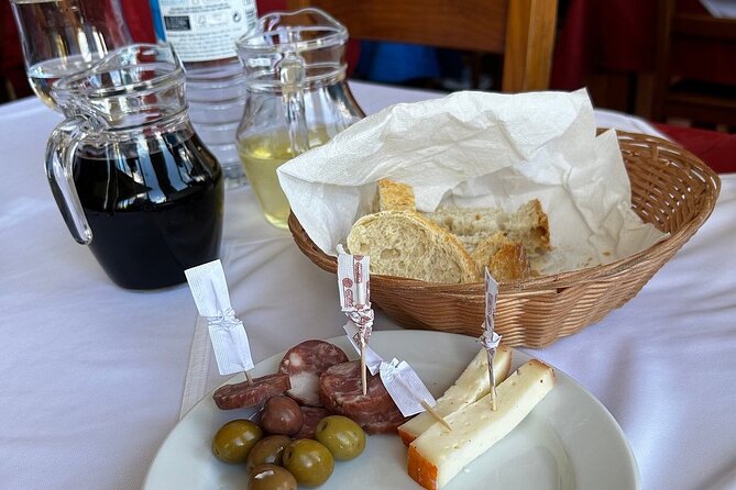 Douro Valley Half-Day Tour with Winery and Lunch From Porto - Valença do Douro Viewpoint