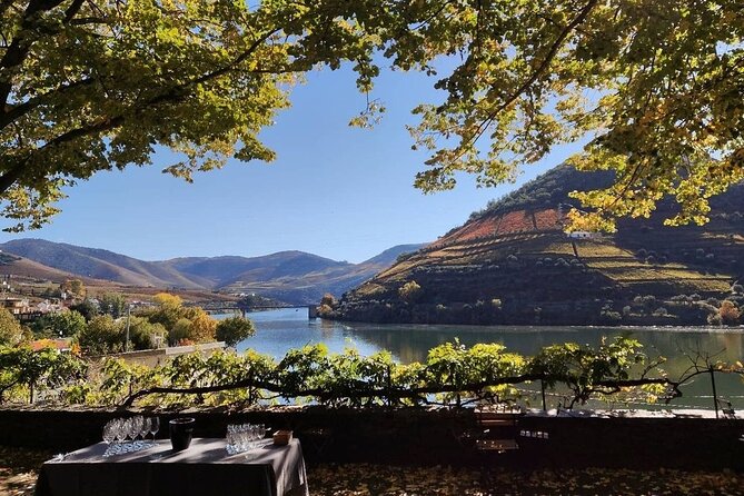 Douro Valley Pinhao Quinta da Foz Tour and Tasting 5 Wines - Planning your afternoon in Pinhão