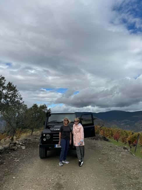 Douro Valley: Private 4wd Tour, Winery Visit, Boat & Lunch - Starting beside the Douro in Pinhão