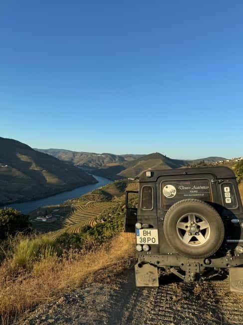 Douro Valley: Private 4wd Tour, Winery Visit, Boat & Lunch - Why the Land Rover Defender matters