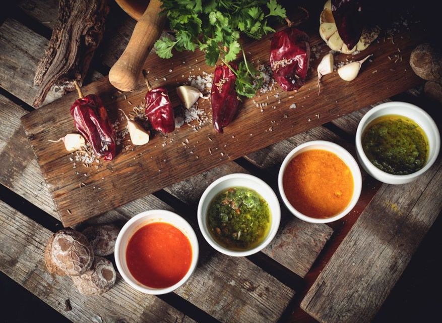 El Sauzal: Winery Tour and Mojo Sauce Workshop - A Canarian winery visit with food at its center