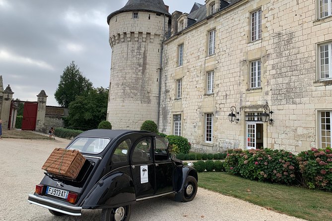 English Speaking Loire Winery Tours originating from Chinon - Timing, confirmation, and cancellation