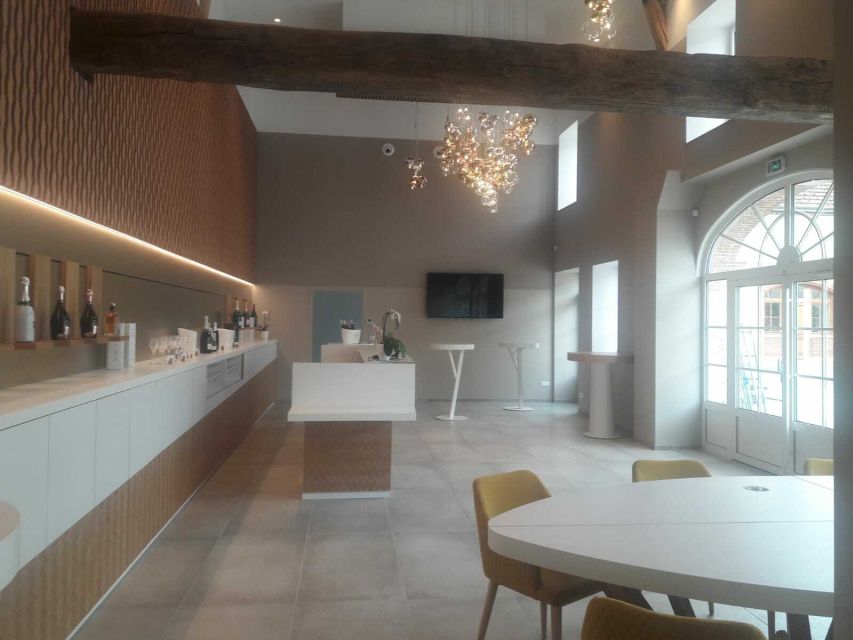 Epernay: Guided Tour of Champagne Cellar with Tastings - Why Vollereaux feels different from a major Champagne brand