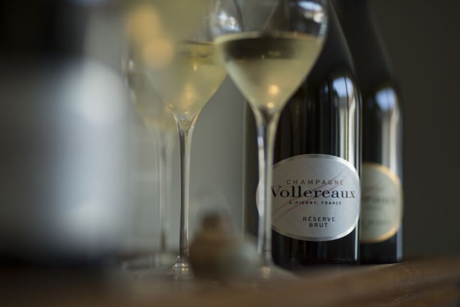 Epernay: Guided Tour of Champagne Cellar with Tastings - Forty minutes among the cellars and production areas