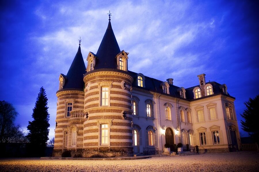Epernay: Winery and Cellar Tour with Champagne Tasting - Entering the 19th-century cellars