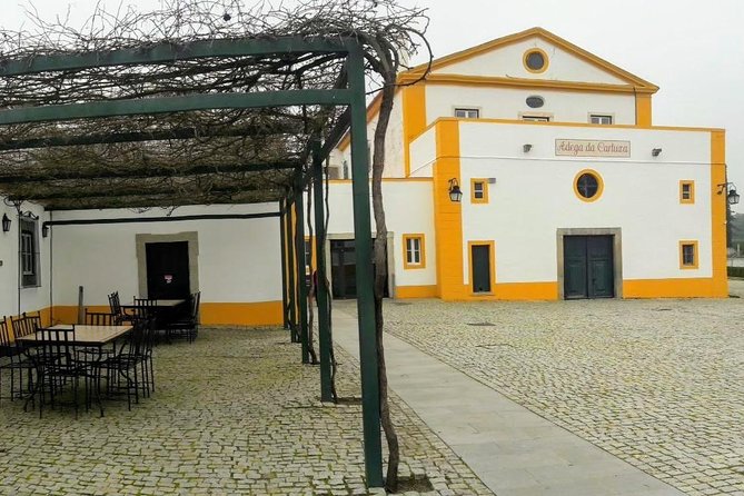 Evora & Alentejo Wine Region Private Luxury Tour - Praça do Giraldo and the center of town
