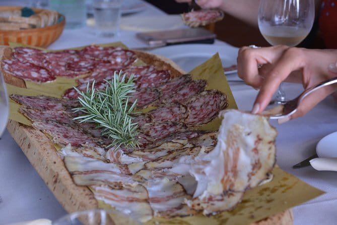 Experience Chianti & Cheese w/ 3 wineries & dairy visit—max 8 pp - The small group changes the feel of the day
