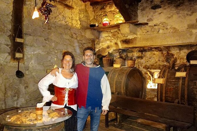 Experience with traditional winery tasting serrana s.XVI - Seeing how a 16th-century winery worked